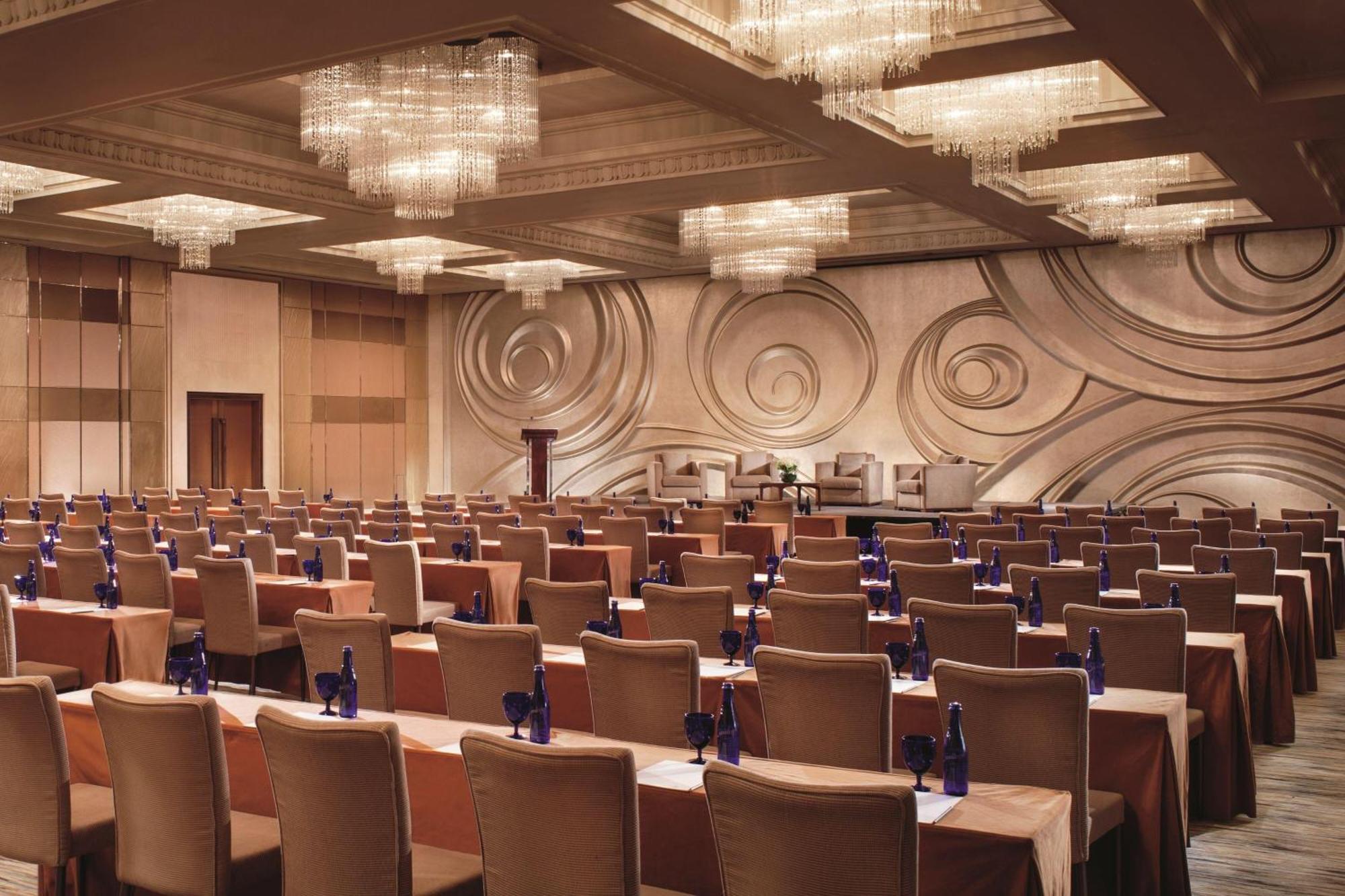 The Portman Ritz-Carlton Sanghaj Kültér fotó